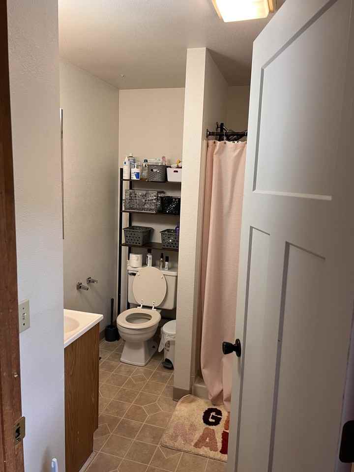 215 Chippewa St - Photo 3 of 22