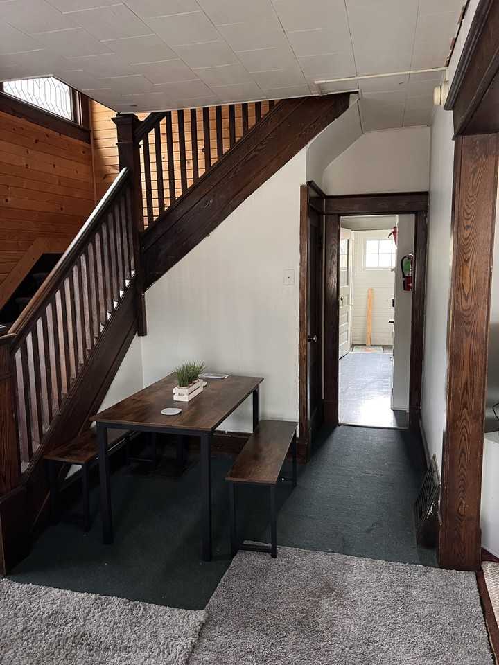 215 Chippewa St - Photo 5 of 21