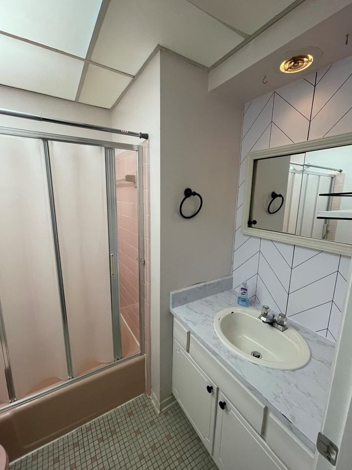8811 Higdon Dr - Photo 5 of 10