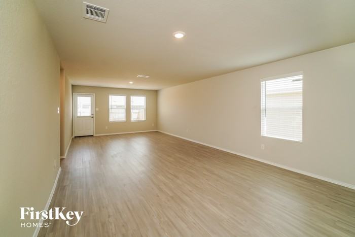 9606 Littleton Grist - Photo 3 of 15