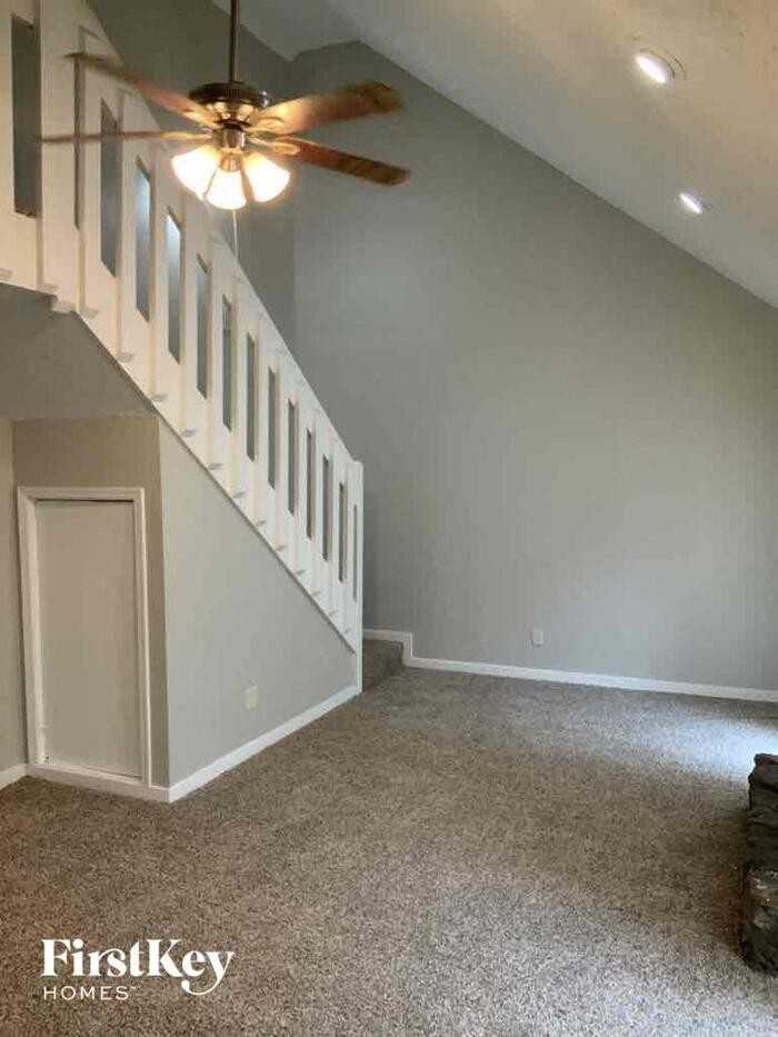 1367 Walton Way - Photo 2 of 13