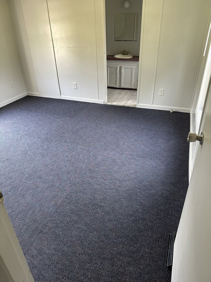 1921 Arthur Lawrence Dr - Photo 2 of 12