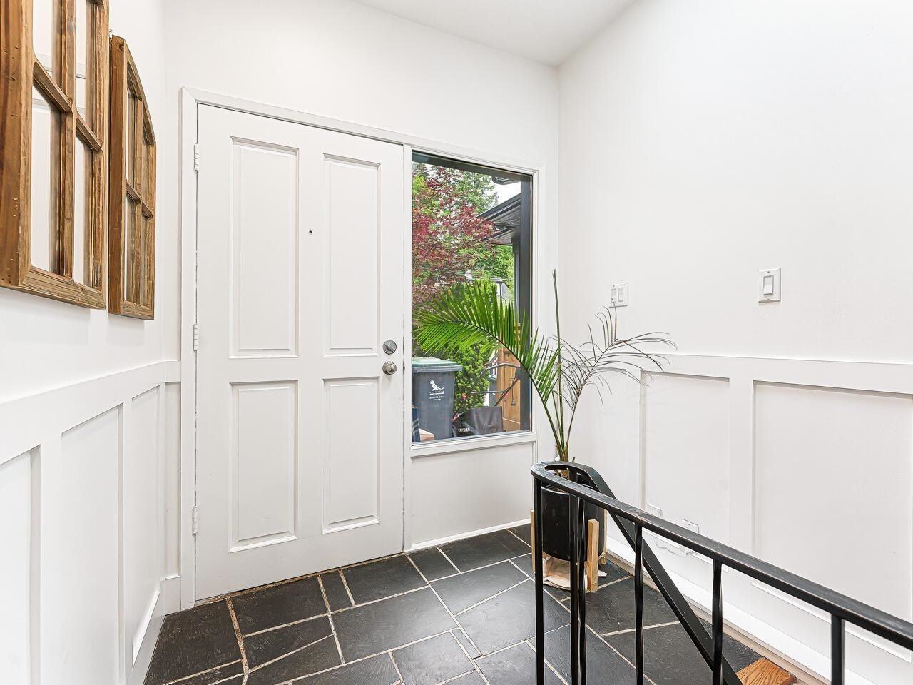 1131 Wellington Drive - Photo 6 of 13