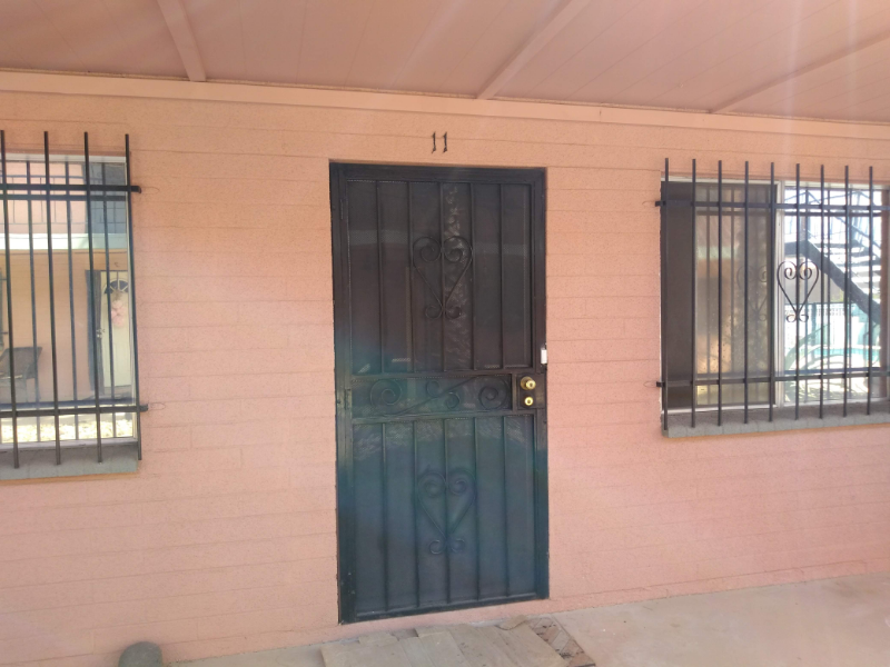 1031 N Holly Ave #11 - Photo 4 of 28