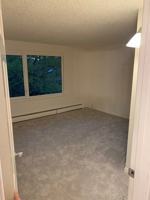 2120 Eagan Ave #B - Photo 3 of 7