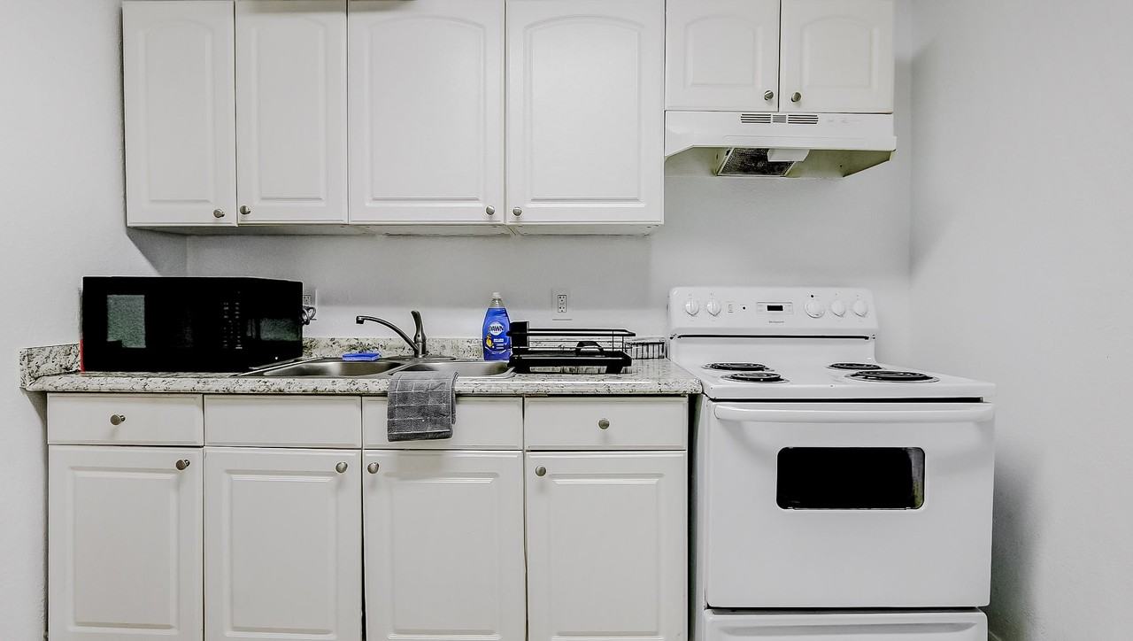 E Waters Ave - Photo 5 of 19