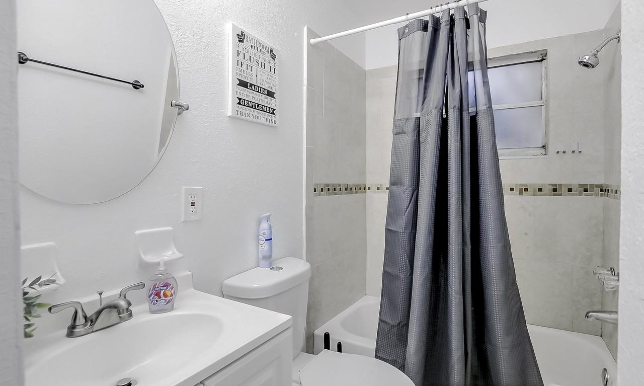 E Waters Ave - Photo 4 of 19