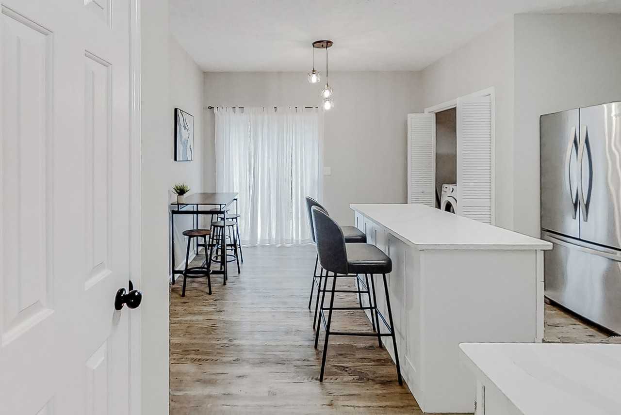 Jackson Shoals Ct - Photo 4 of 17