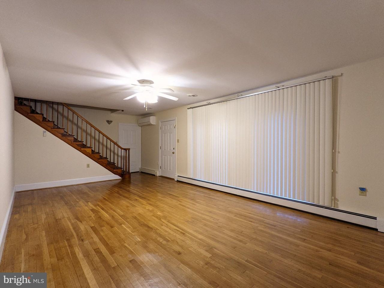 21250 Colton Point Rd - Photo 3 of 25