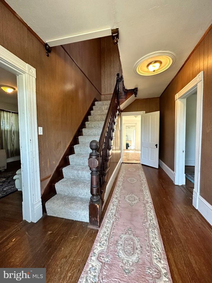 5693 Sperryville Pike - Photo 3 of 27