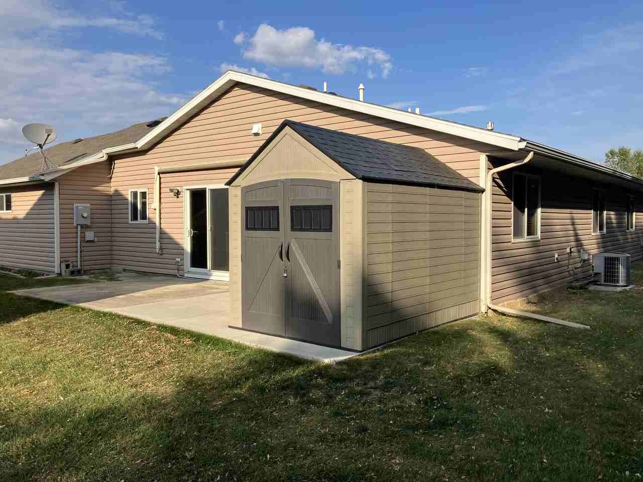 836 3rd St Ne #NA - Photo 3 of 18