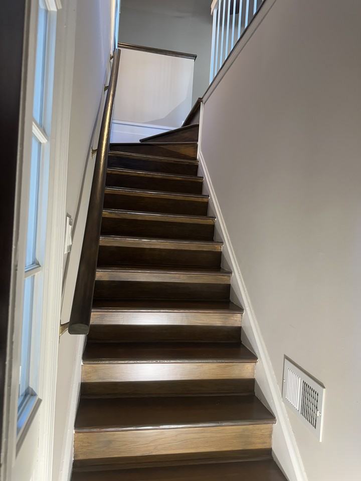 328 Carthage Ct #D - Photo 3 of 10