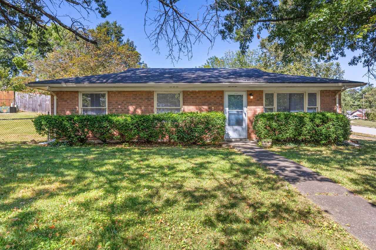 3225 Mirror Lake Dr, Lexington, KY 40515, USA 2 unit Rentals Zumper