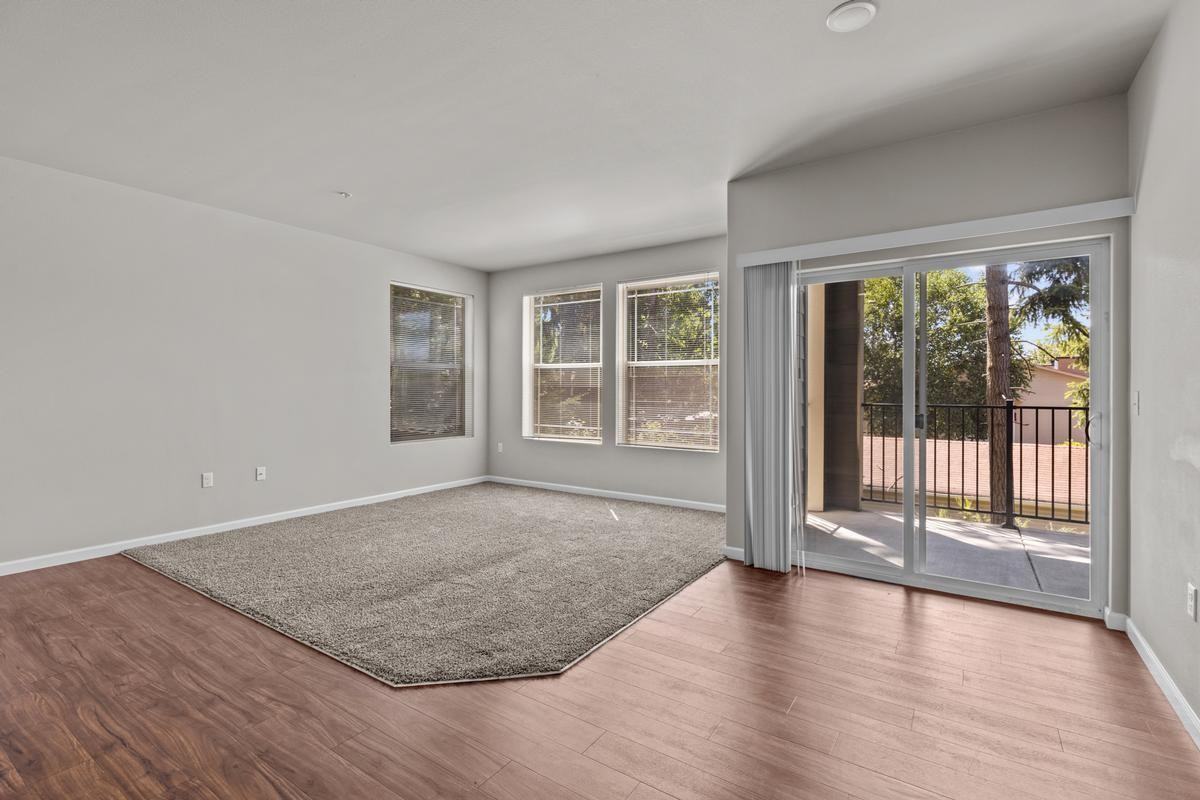 1000 Fern Street Southwest - Photo 4 of 10