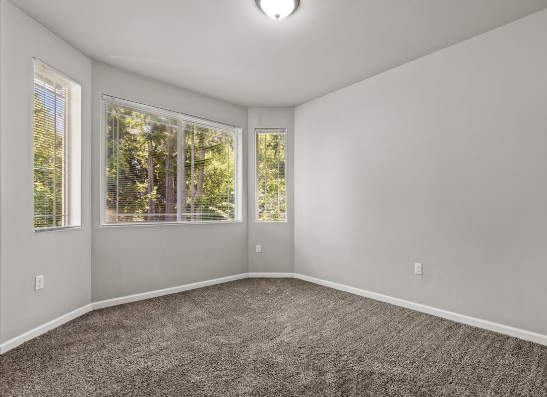 1000 Fern Street Southwest - Photo 6 of 10