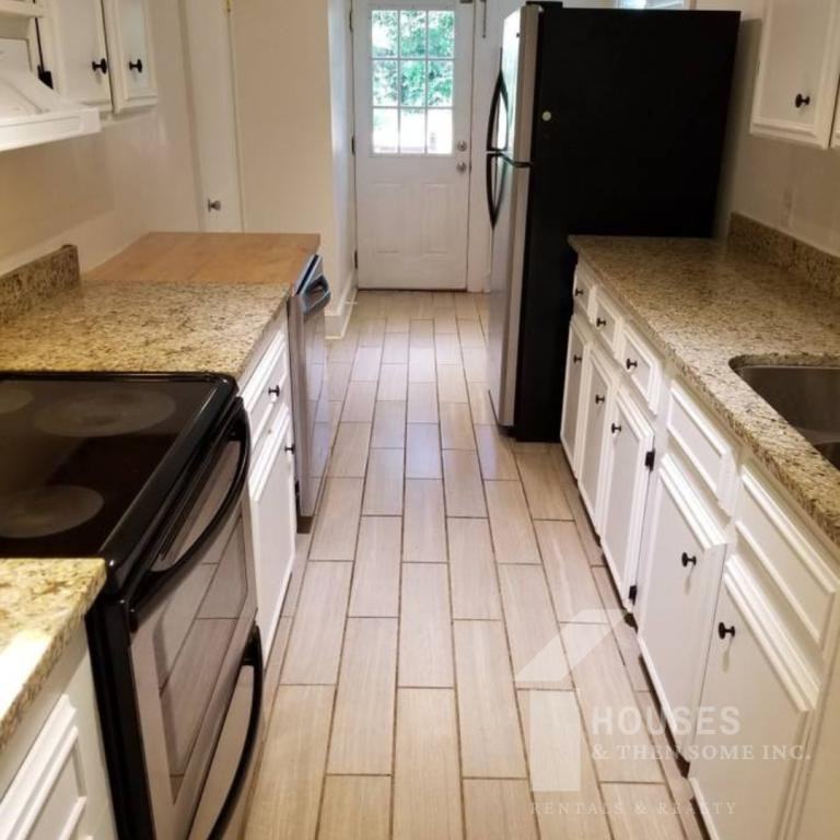 203 W Faris Rd - Photo 6 of 20