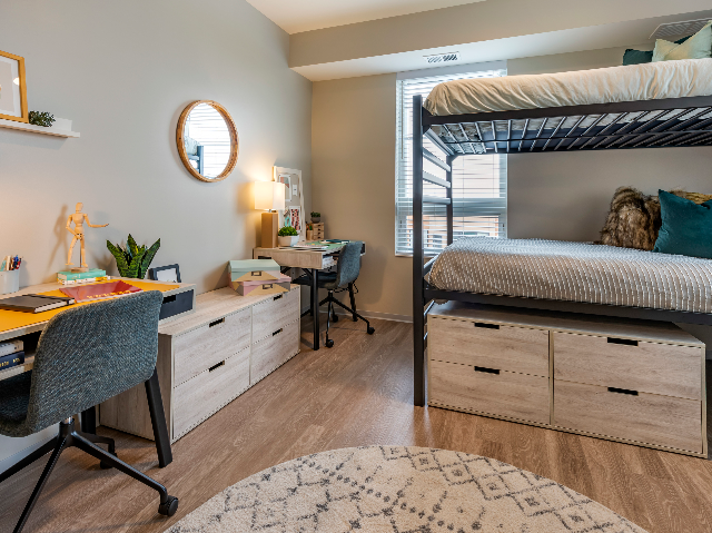 Student | Uncommon Dinkytown - Photo 5 of 50