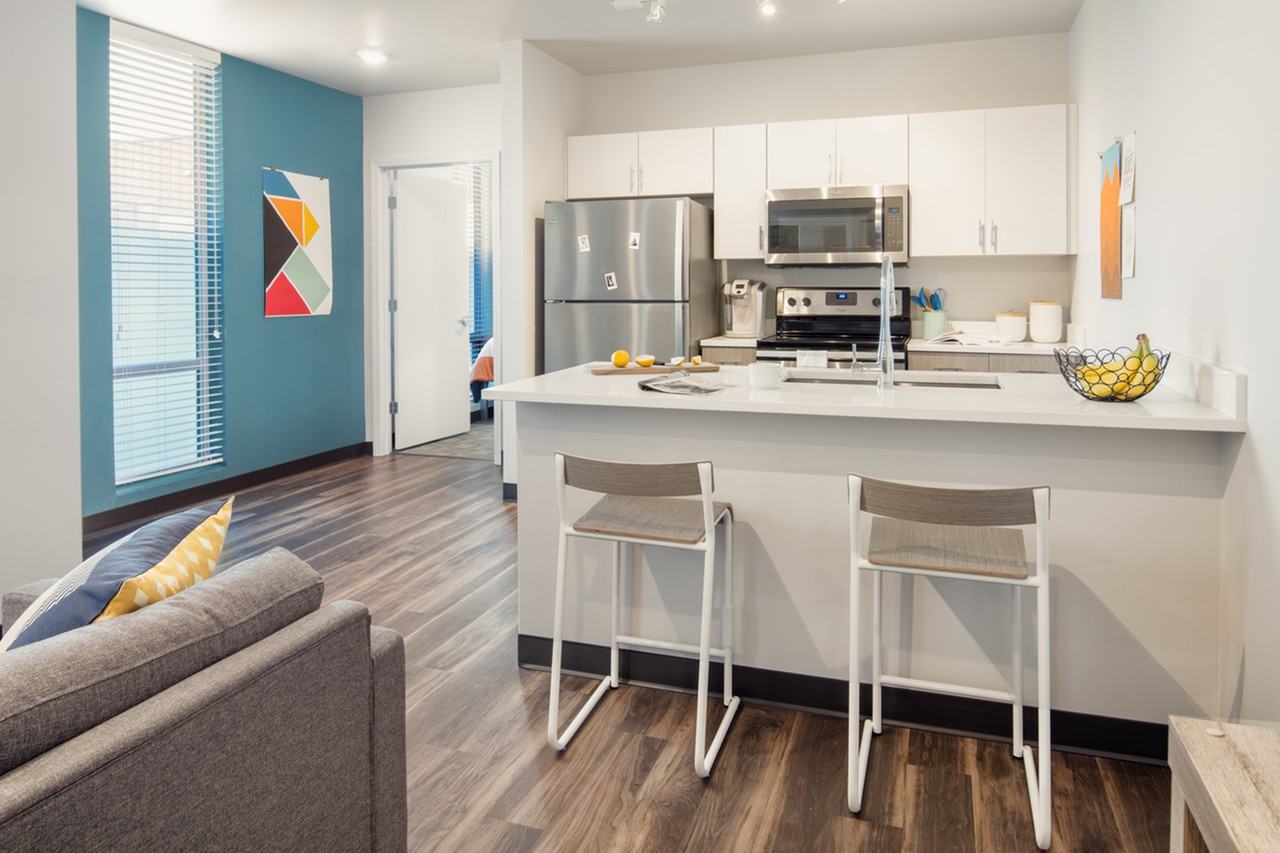 Student | Rise on 9th - Photo 2 of 50