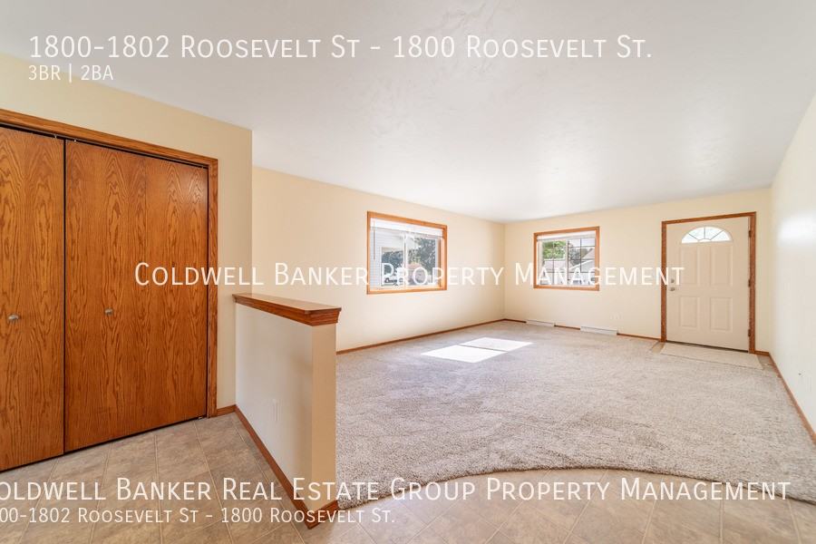 1800 Roosevelt St - Photo 2 of 27