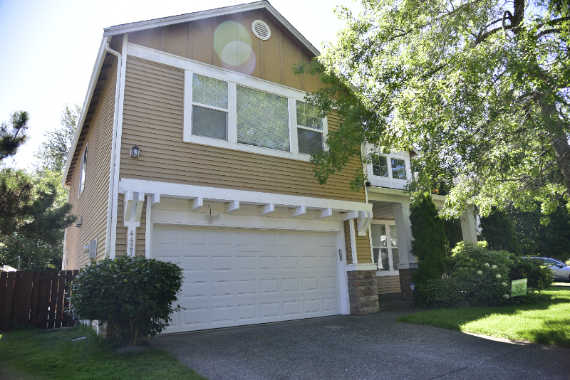 4427 S 221st St - Photo 3 of 50