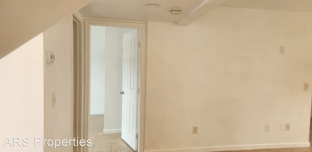 7930 Midhurst Dr - Photo 3 of 22