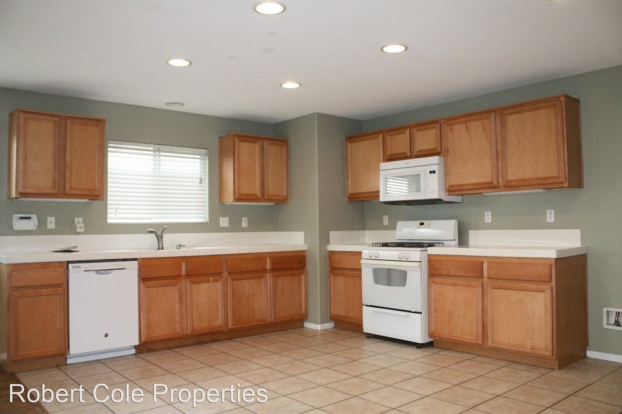 28871 Lavatera Ave - Photo 3 of 19