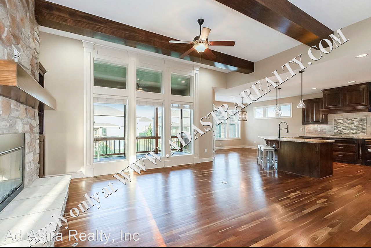 17251 S Legler Rd - Photo 3 of 27