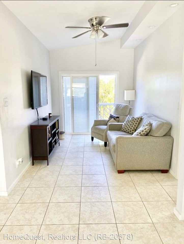 865 Akumu Street - 865 Akumu - Photo 2 of 8