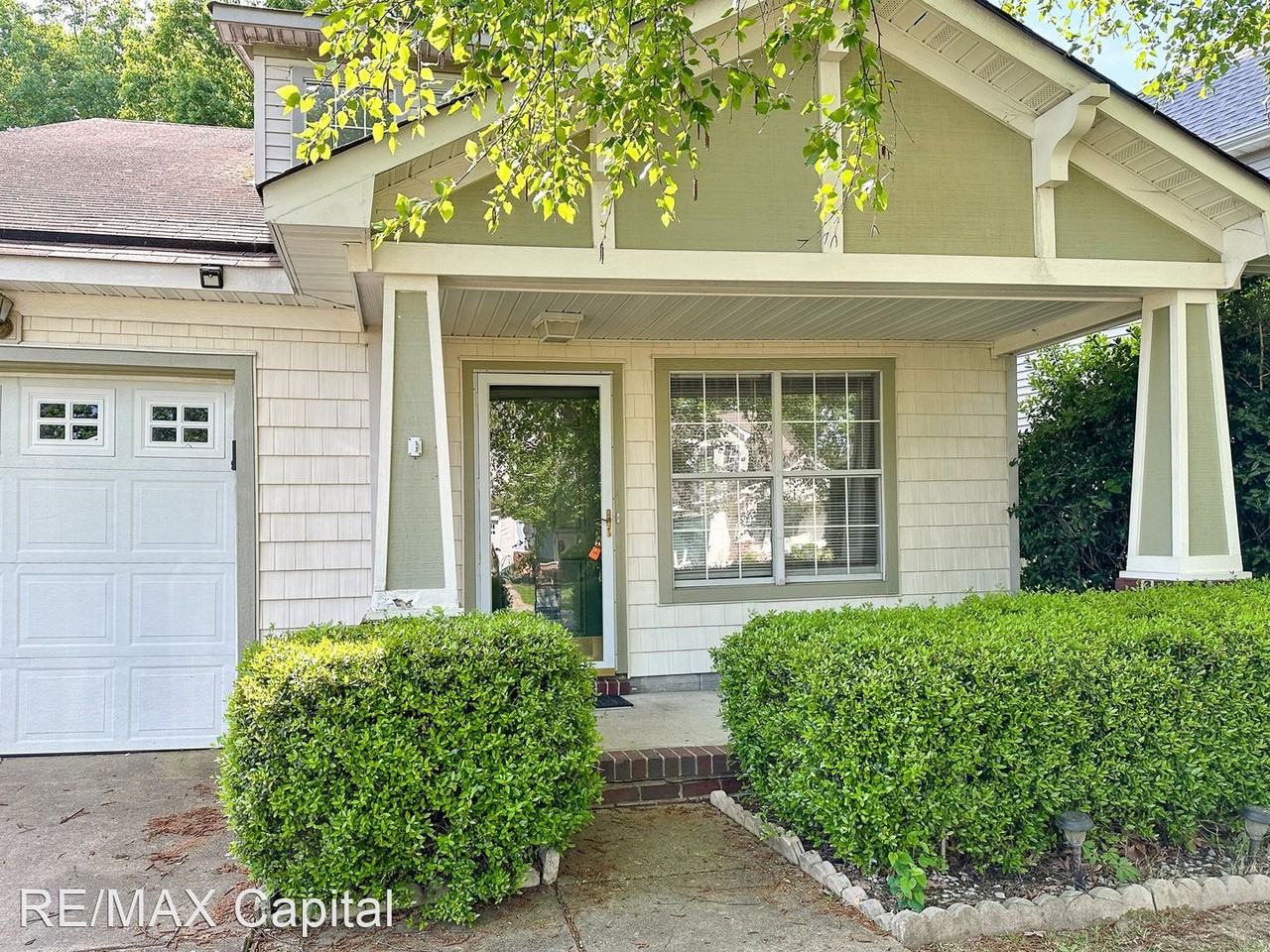 330 Town Pointe Way - Photo 2 of 29