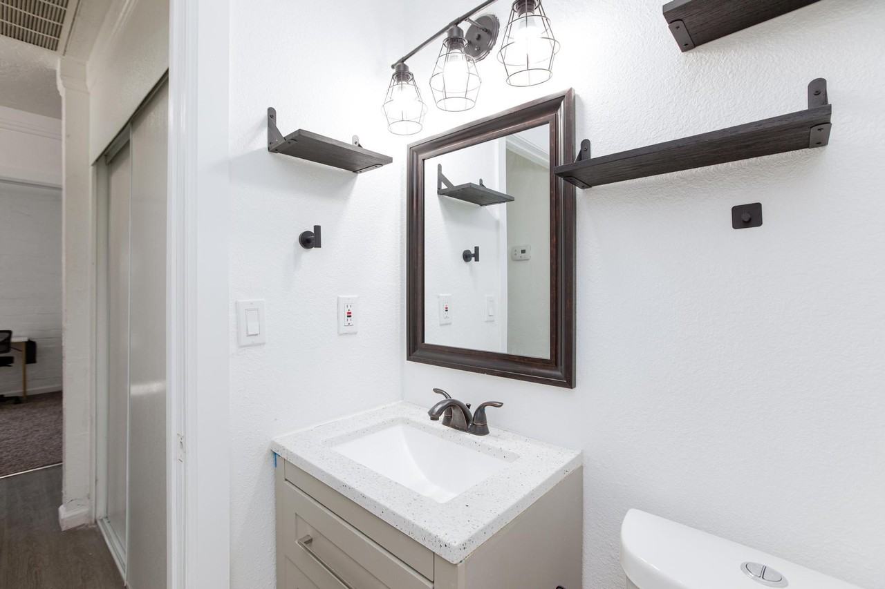 N 1st St - Photo 4 of 15