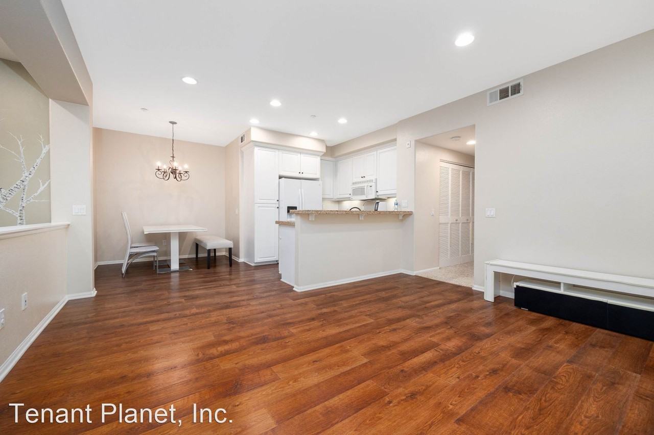 8816 Promenade North Pl - Photo 2 of 16