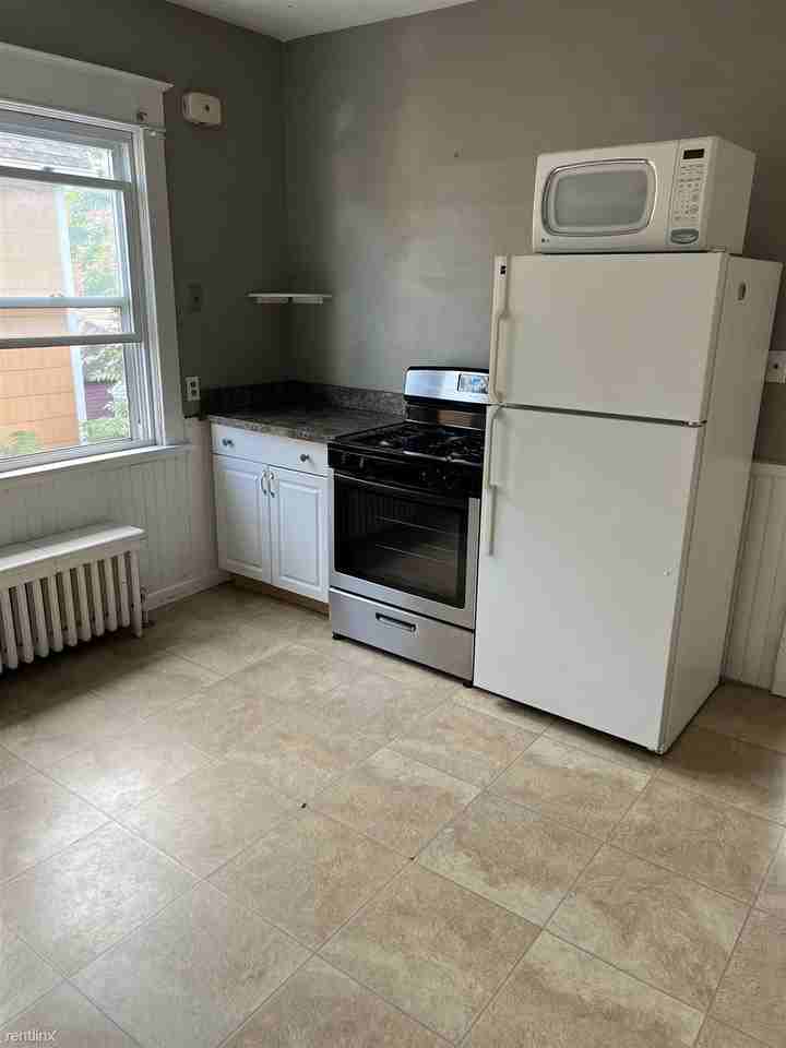 297 Choate Ave - Photo 3 of 6