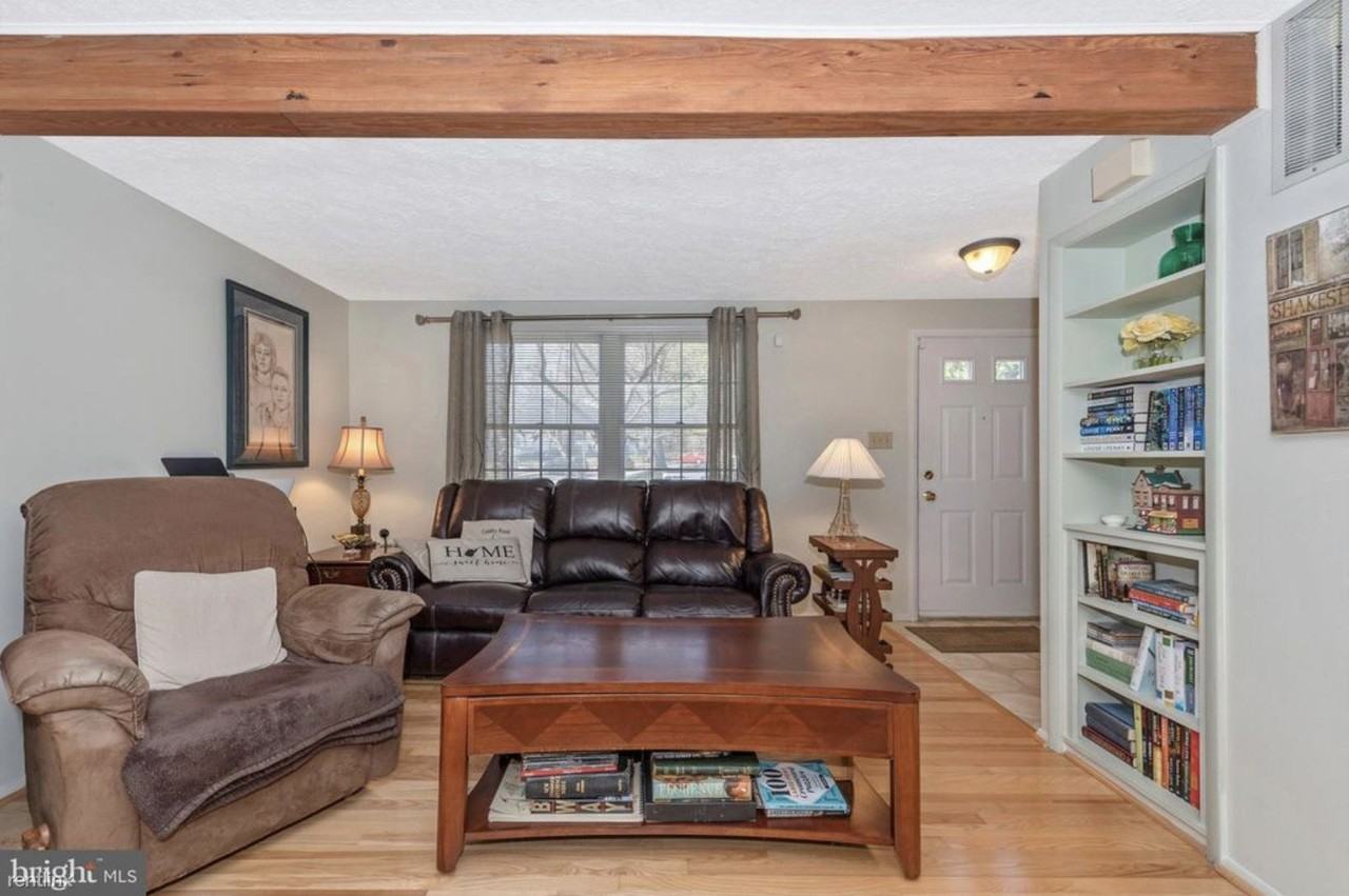 6062 Cedar Wood Dr - Photo 2 of 38