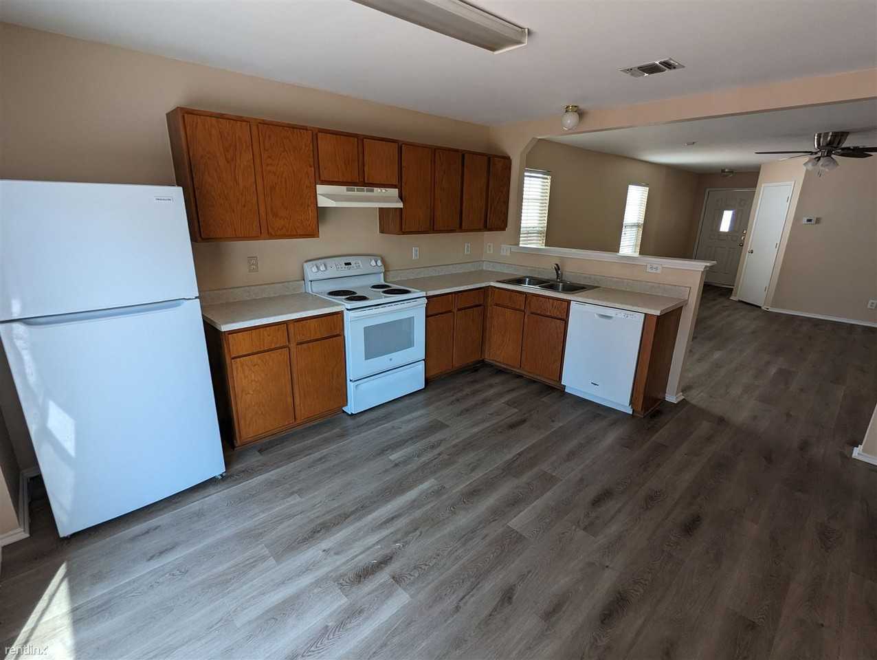 6214 Cypress Rose - Photo 3 of 13