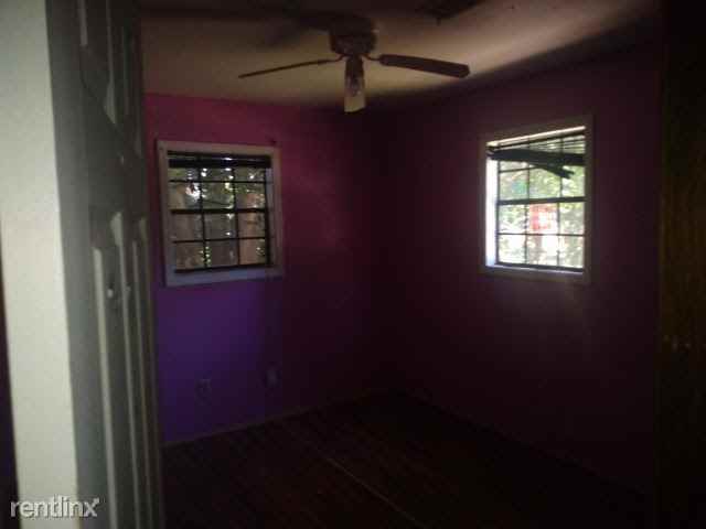 116 Canna St - Photo 3 of 8