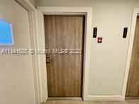 8101 Crespi Blvd - Photo 3 of 18