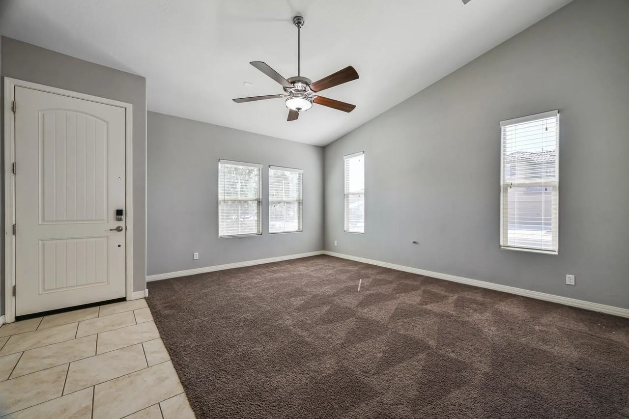 16762 W Sonora St - Photo 3 of 29