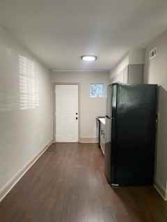 530 Lindsay St Nw - Photo 3 of 7