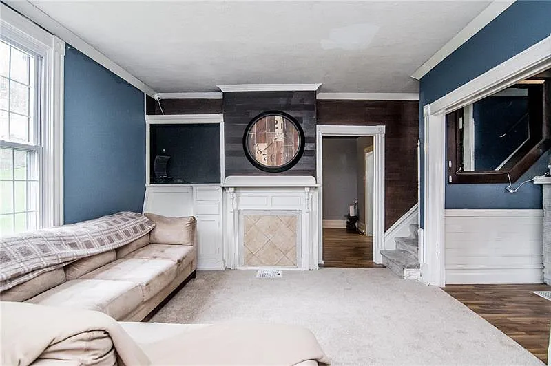 634 Marne Ave #4 - Photo 2 of 23