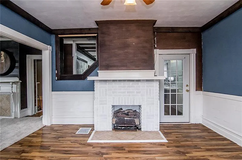 634 Marne Ave #4 - Photo 3 of 23