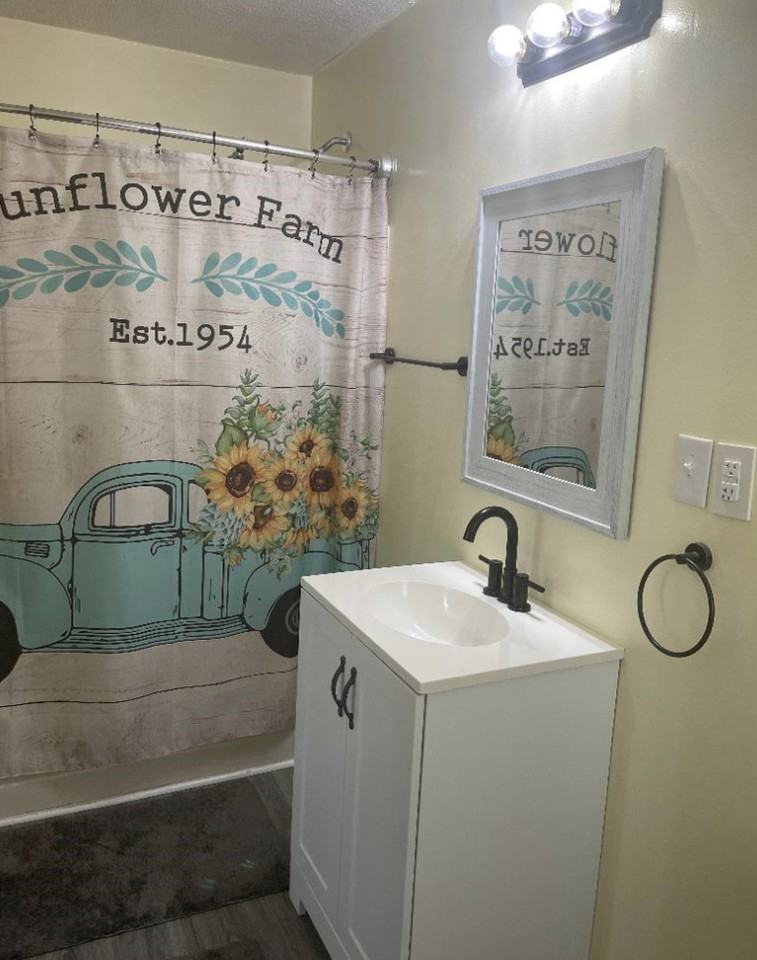 1922 Fork Church Road - Photo 2 of 4