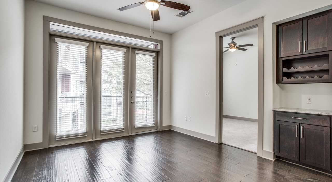 Amesbury Dr & Sandhurst Ln 2313, Dallas, TX 75206 1 Bedroom Apartment for 1,450/month Zumper