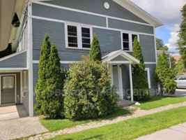 featured image of 328 Browns Trce