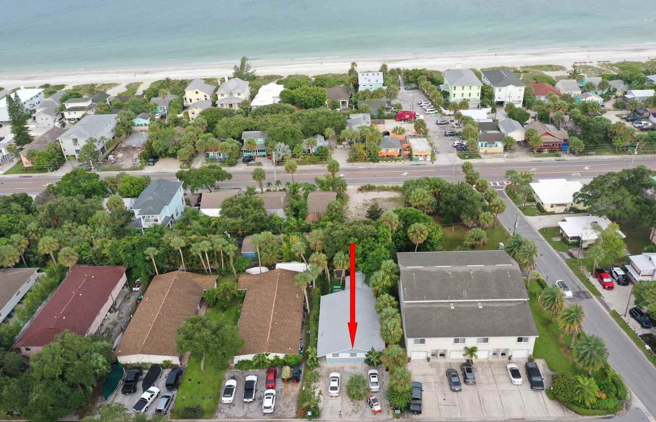 726 1st Street 1 - Photo 2 of 14