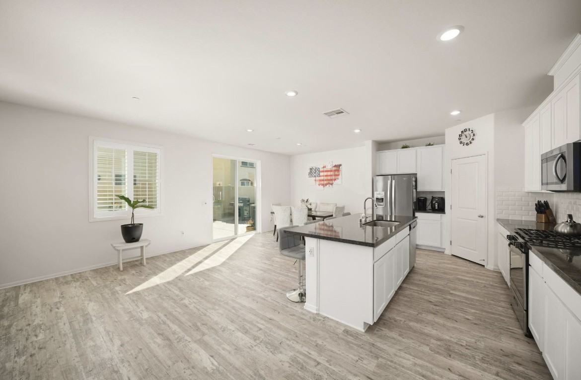 29136 Gardenia #NA - Photo 3 of 33