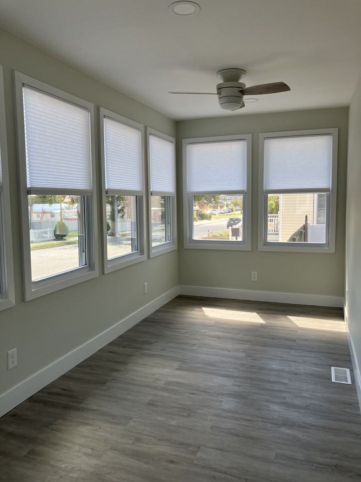 431 Sunny Ave #1stFL - Photo 2 of 11