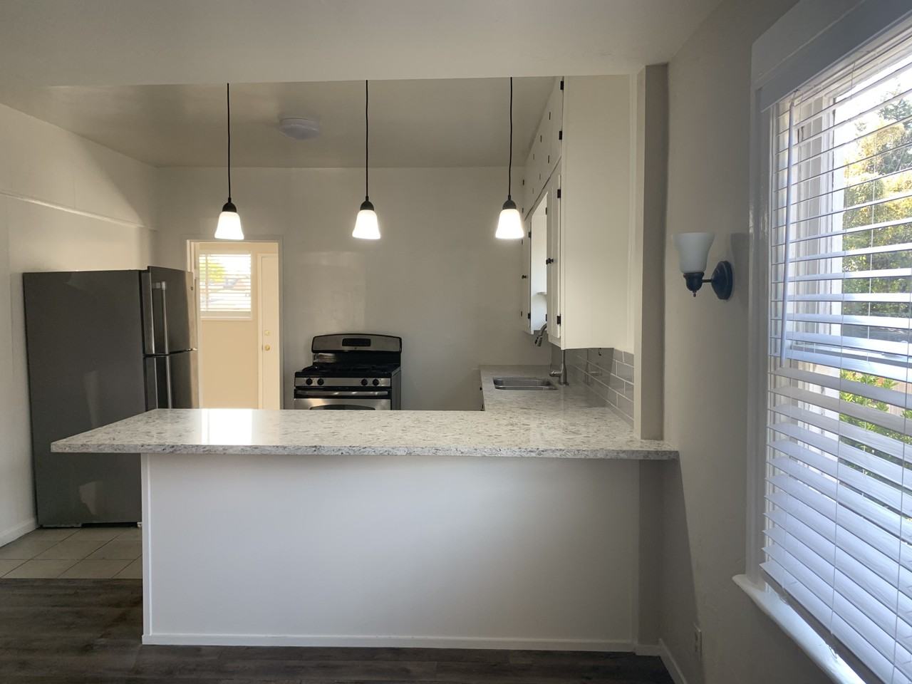 3229 Logan St #NA - Photo 2 of 6