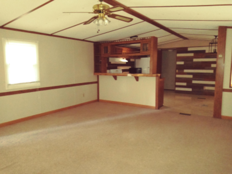 111 Herron Dr - Photo 4 of 6