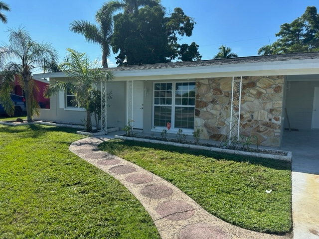 1454 Byron Rd - Photo 6 of 13