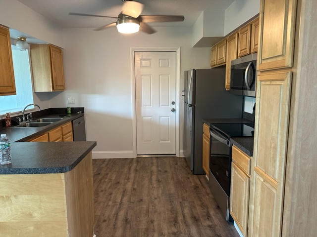 1454 Byron Rd - Photo 7 of 13